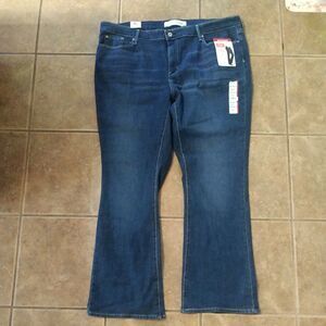 Levis Signature Women's size 22M Mid Rise BootCut Stretch Denim Blue Jeans NEW